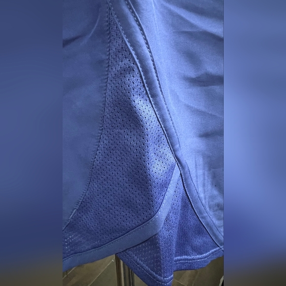 Under ArmourWomen's UA Fly By 3" Shorts - Picture 5 of 10